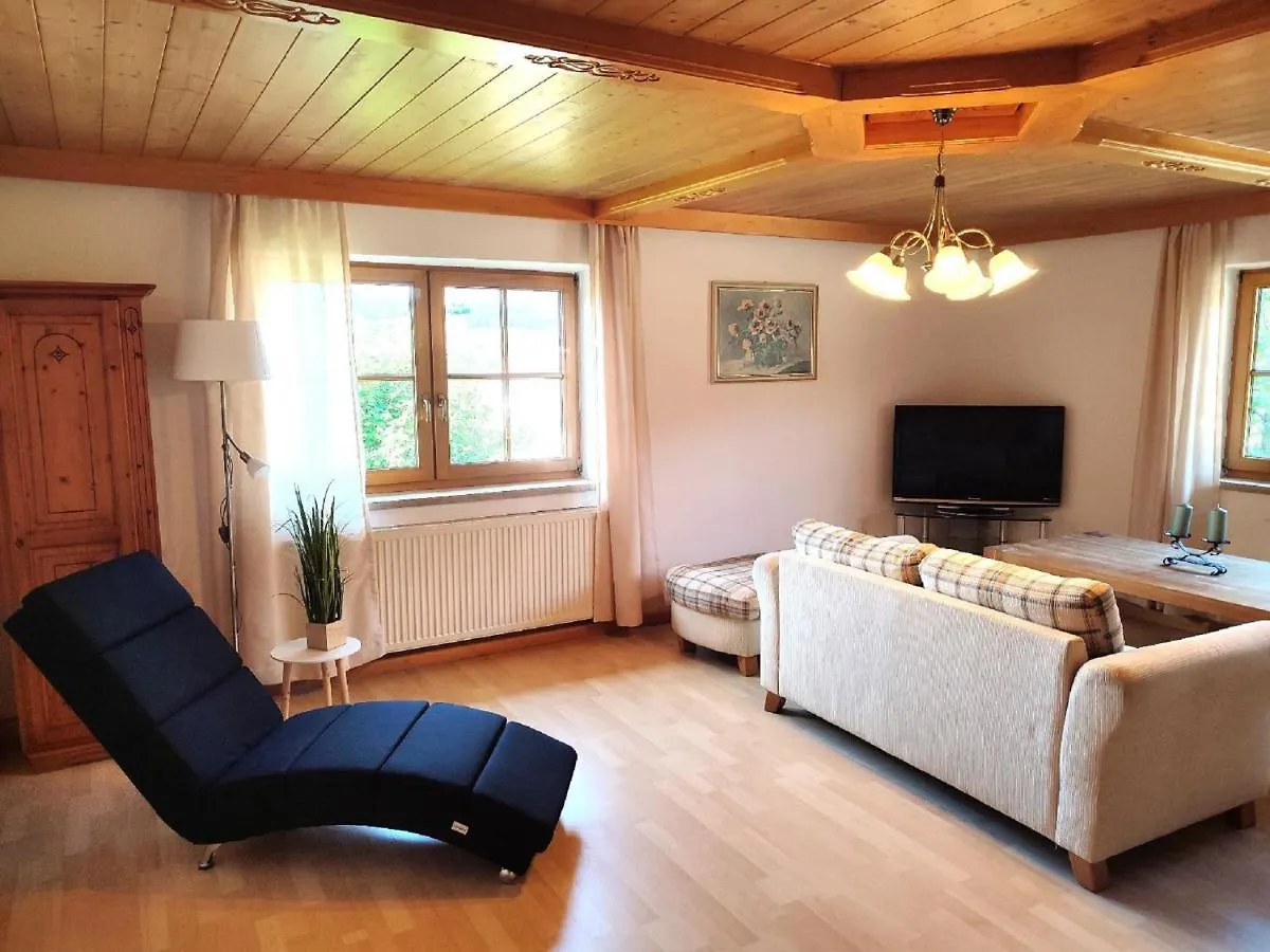 Ferienwohnung Zur Alten Schmiede Arrach